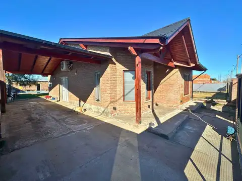 Casa en Venta con 1 cochera