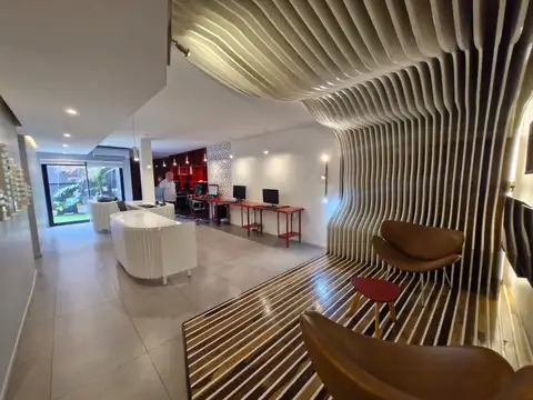 Excelente Oficina de 113 m2. a metros Av. Pedro Goyena