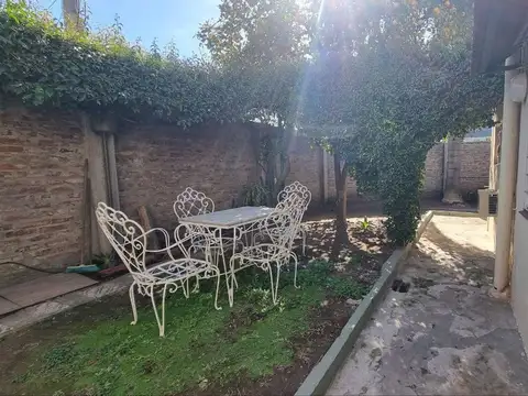 Casa 4 ambientes Ventas lote propio con cochera