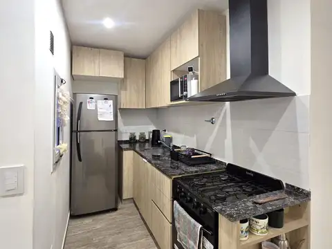 VENTA PH CUATRO AMBIENTES CON TERRAZA EN BELGRANO