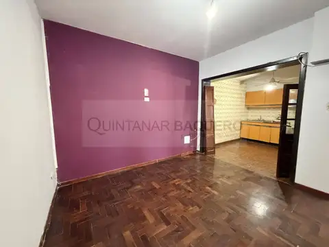 Depto Tipo Casa en Venta en Pompeya, USD 60.000