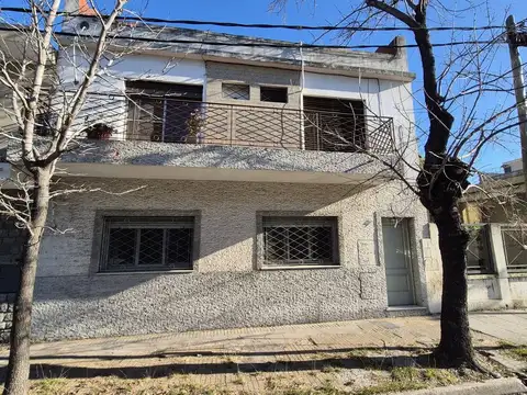 Senador J.Pallares 2100