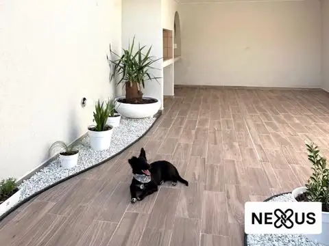 SE VENDE CASA DE 3 DORMITORIOS EN ROSARIO c/ TERREZA Y QUINC