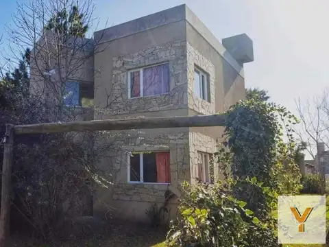 Casa en venta - 2 Dormitorios 3 Baños - Cochera - Costa del Este