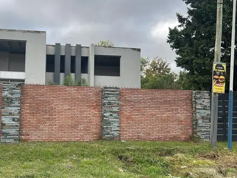 Casa en Venta en Tortuguitas, USD 164.900