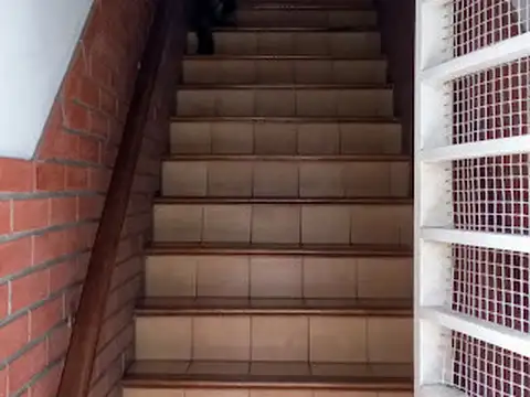 Rastreador Fournier 3500, Piso 1