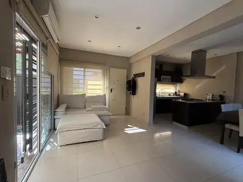 Casa en Venta en Munro, USD 270.000