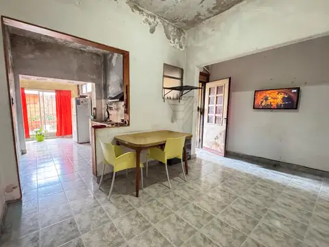 VENTA CASA 4 AMBIENTES OPORTUNIDAD UNICA EN MATADEROS