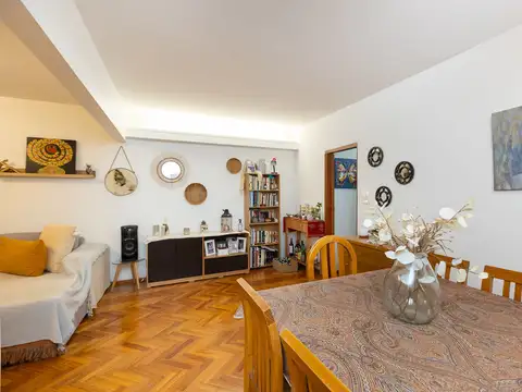 VENTA DEPTO 4 AMBIENTES CON BALCON