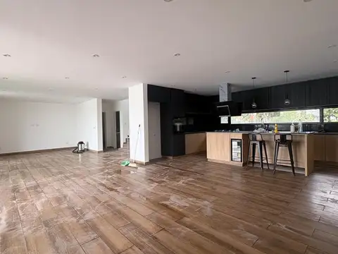 Casa en Venta en El Naudir, USD 460.000