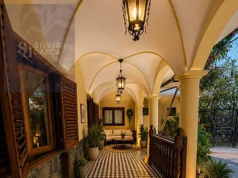 Depto Tipo Casa en Venta de 6 ambientes