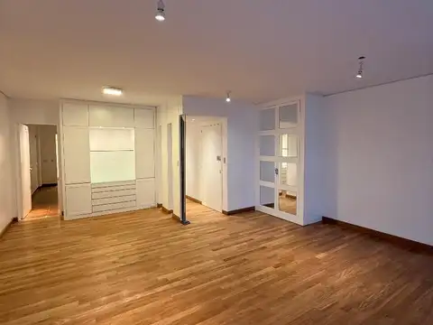Departamento en Alquiler de 4 ambientes