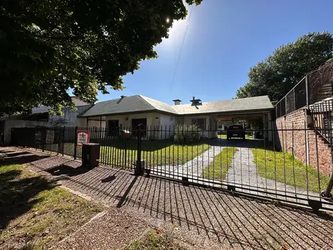 Terreno en Venta en Castelar Sur, USD 250.000