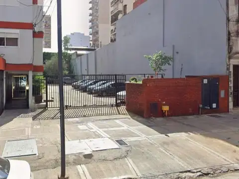 COCHERA DESCUBIERTA | FLORES | VENTA