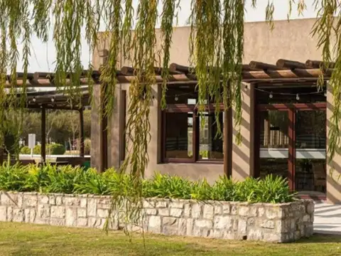 Terreno en Venta de 817,0 m2