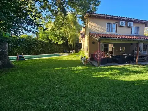 Casa en Venta de 4 dormitorios