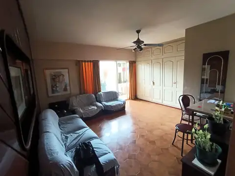 Departamento 3 ambientes venta contrafrente balcon opcion cochera