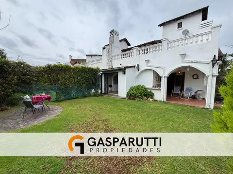 Casa en Venta en Aranjuez Country Club -Apto Crédito-