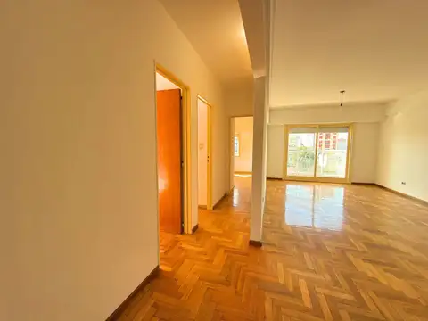 Departamento en Alquiler de 3 dormitorios
