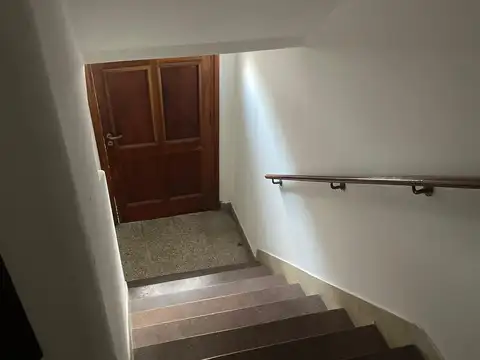 Depto Tipo Casa en Alquiler de 2 dormitorios