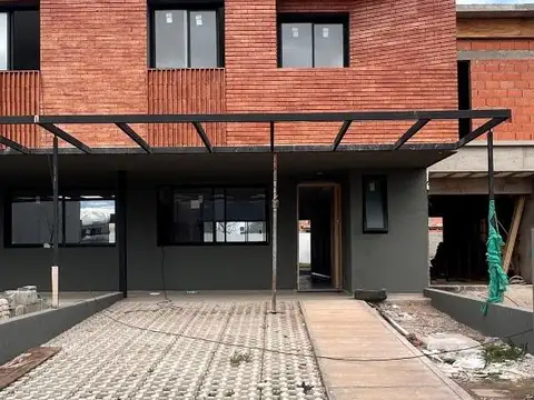 Duplex a la venta en Campo Chico a estrenar