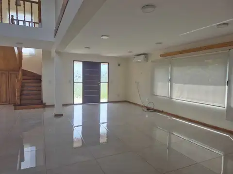 Casa en Alquiler 10 años