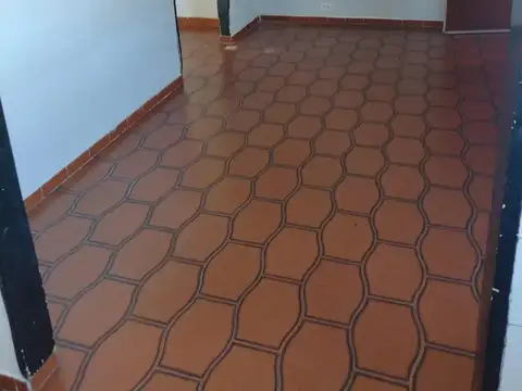 Dpto En Venta 2 Ambientes 3er Piso X Escalera En La Tablada Oportunidad