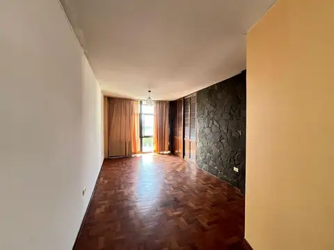 Departamento en Alquiler de 5 ambientes