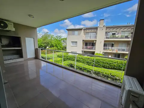 Departamento en alquiler,  2 ambientes con cochera, Complejo Los Naranjos, Tigre