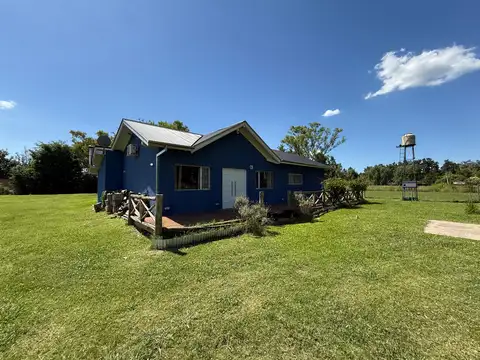 Casa en Alquiler Barrio Los Pinos - Exaltacion de la Casa