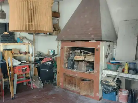 Podestá 3200, hermosa casa a refaccionar