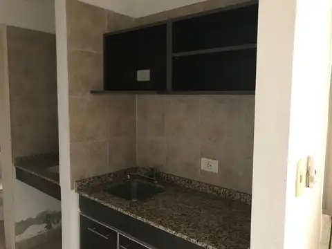 Oficina en alquiler en V.Lopez-Vias/Rio