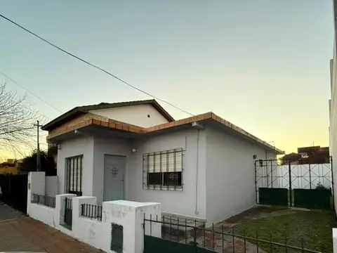 ALQUILER DE CASA EN LOS POLVORINES