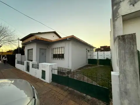 ALQUILER DE CASA EN LOS POLVORINES