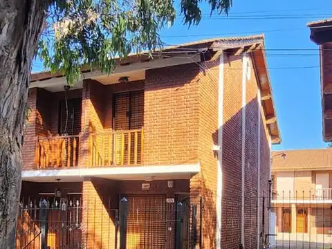 Depto Tipo Casa en Venta de 4 ambientes