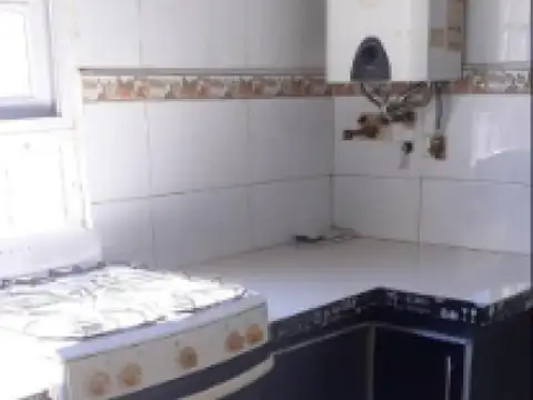 República De Chile 2200, Piso 1