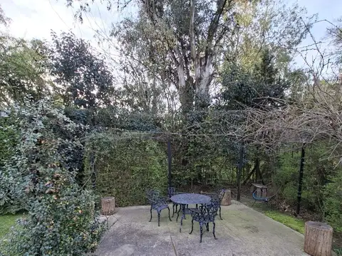 Barrio La Campiña -Las Glicinas y los Jazmines 100