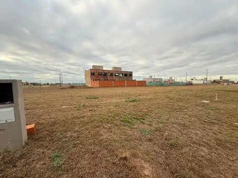 Terreno en Venta en Manantiales, USD 52.000