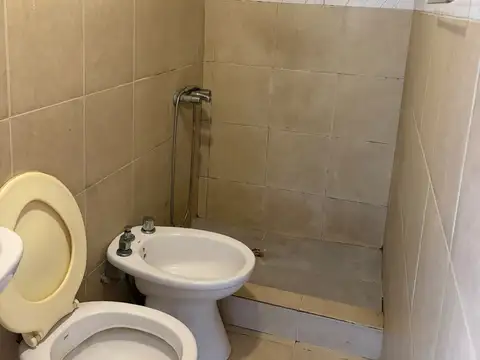 Departamento en Alquiler en San Justo, $ 300.000