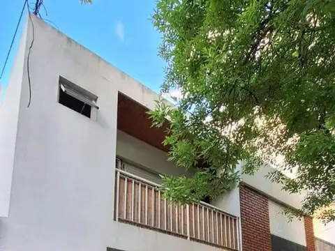 Depto Tipo Casa en Alquiler de 1 dormitorio