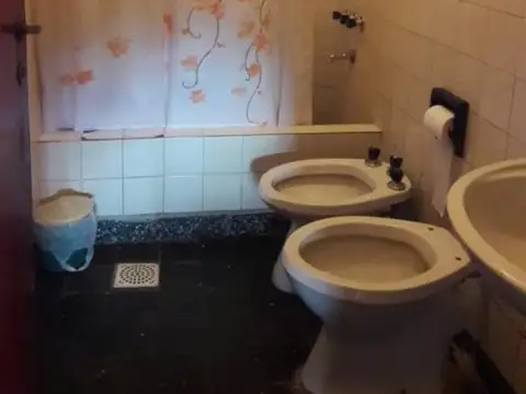 Casa en Banfield, a una cuadra de Coronel Lynch