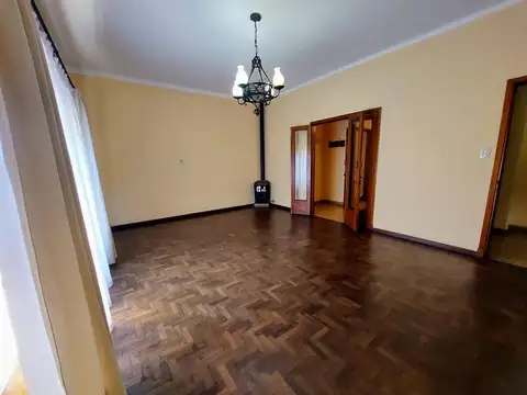 Casa ph en alquiler.