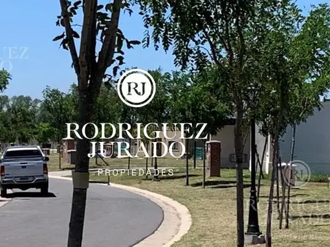 Lote En Santo Tomás - Pilar