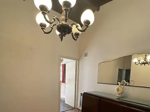 Depto Tipo Casa en Alquiler 40 años