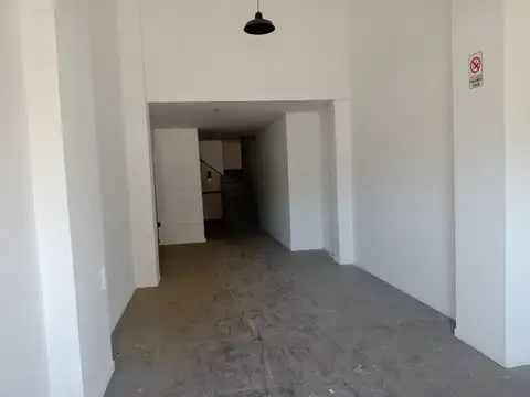 Avenida Presidente Juan Domingo Perón 3700