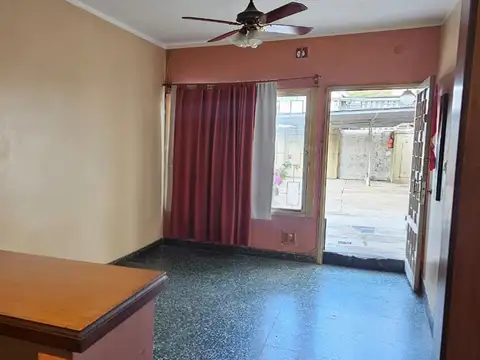 Depto Tipo Casa en Venta de 1 dormitorio