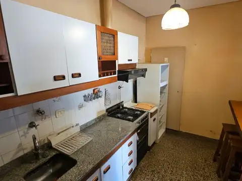 Depto Tipo Casa 2 ambientes con 1 baño