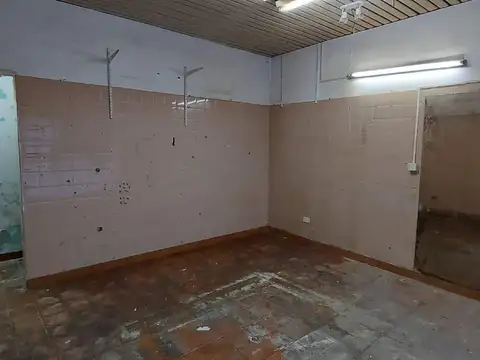 Local en Venta 45 años