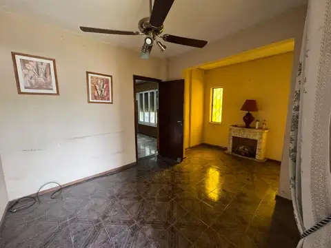 Casa en Venta en Nuevo Alberdi Oeste, USD 42.000