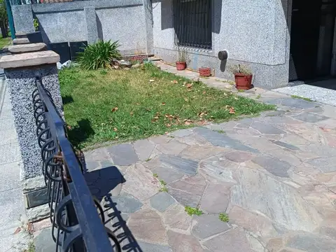 Jorge Luis Borges 1000, Morón, Provincia de Buenos Aires, Argentina